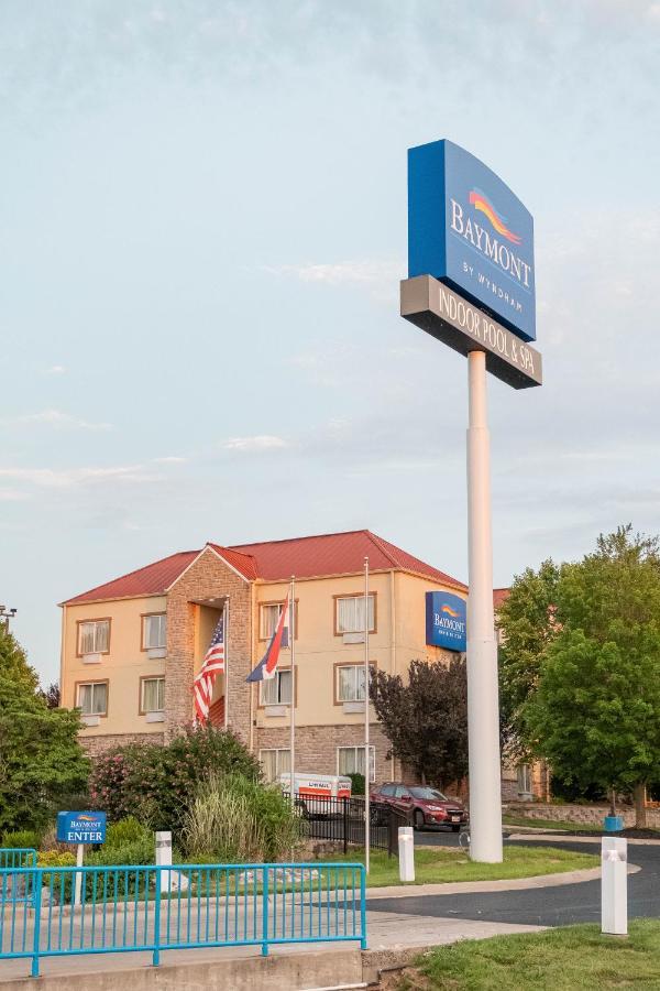 Baymont By Wyndham Springfield I-44 Hotel Exterior foto