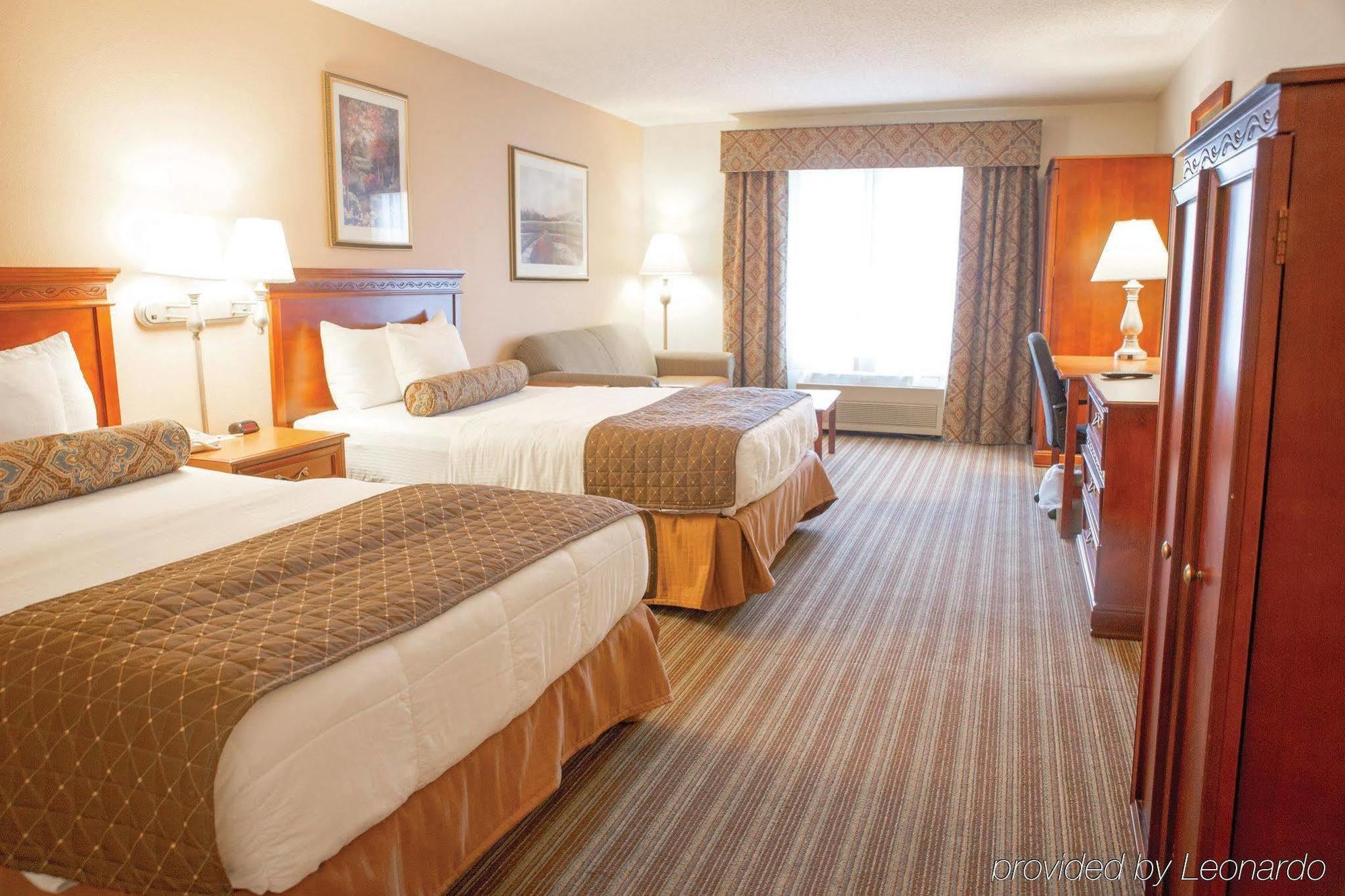 Baymont By Wyndham Springfield I-44 Hotel Exterior foto